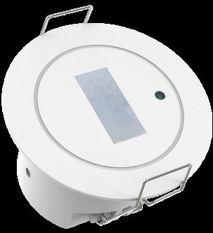 Detettore di presenza PIR montato in superficie per il protocollo RS-485 con altezza di montaggio di 4 m